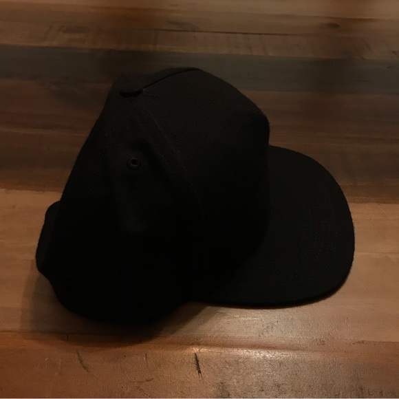 Supreme x Independent Snapback - Picture 5 of 9